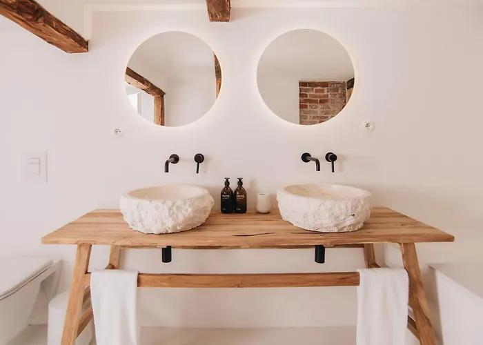 V Bezovem Udoli Hotel